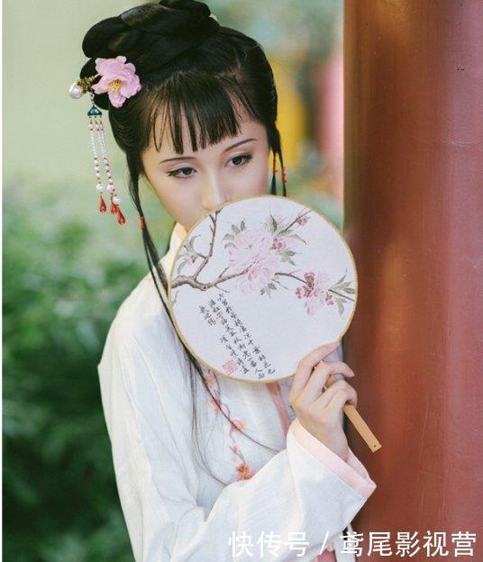 柔美|20岁师大汉服女神气质柔美哀婉,长相神似陈晓旭,拍林黛玉写真真假难辨