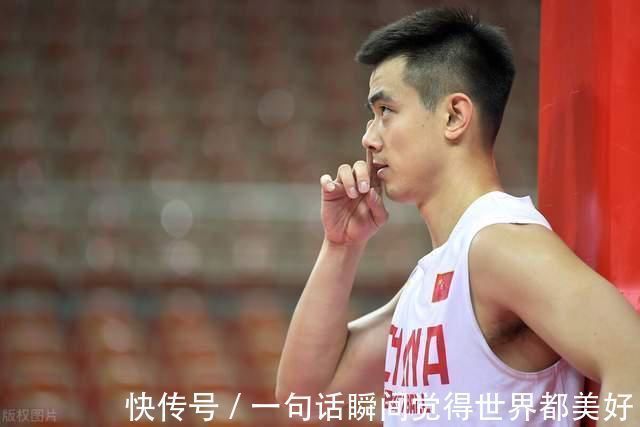 曾令旭|中国最强后卫人选出炉,赵继伟没上榜,赵睿实至名归
