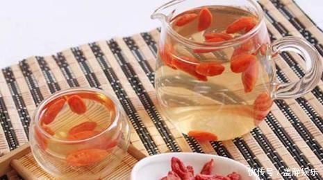 健康|保溫杯不離手,除了撒枸杞,以下“3種食材”讓你越喝越健康!