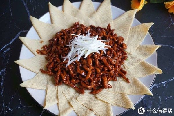 肉丝|做京酱肉丝，“炒酱”是关键，教你地道做法，和大厨做的一样好吃