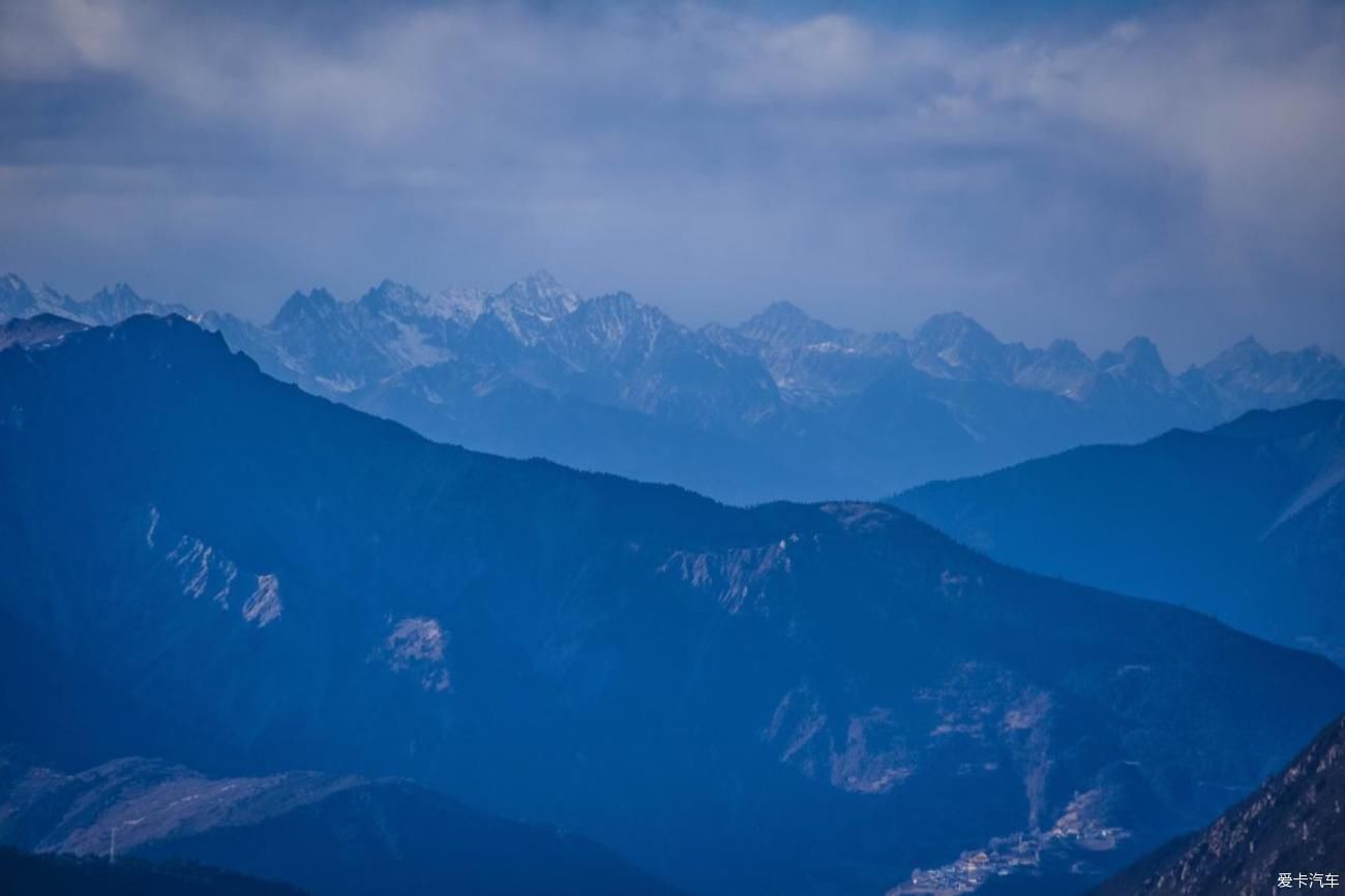 喜欢自驾游 自驾横断山脉：1000公里大环线，澜沧江边转山，