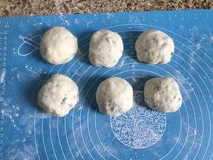 这种三角饼卖的都很贵，教您在家做，外酥里软，咬一口酥掉渣