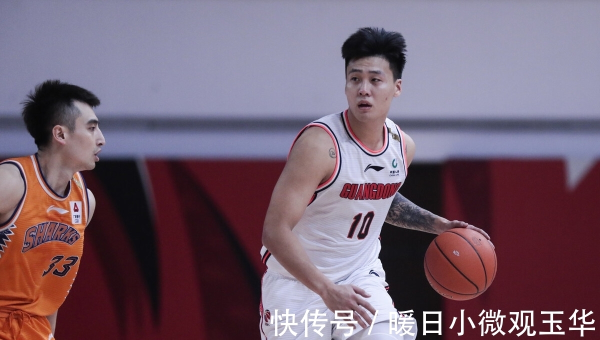 广东宏远|球迷点评:若胡明轩去了nba，广东宏远王朝或将解体