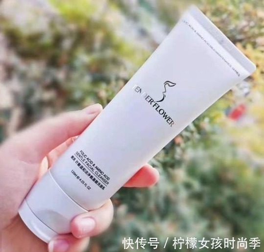 含有|皮肤越洗越差？含有这些成分的洗面奶千万别买，盲目跟风＝烂脸！