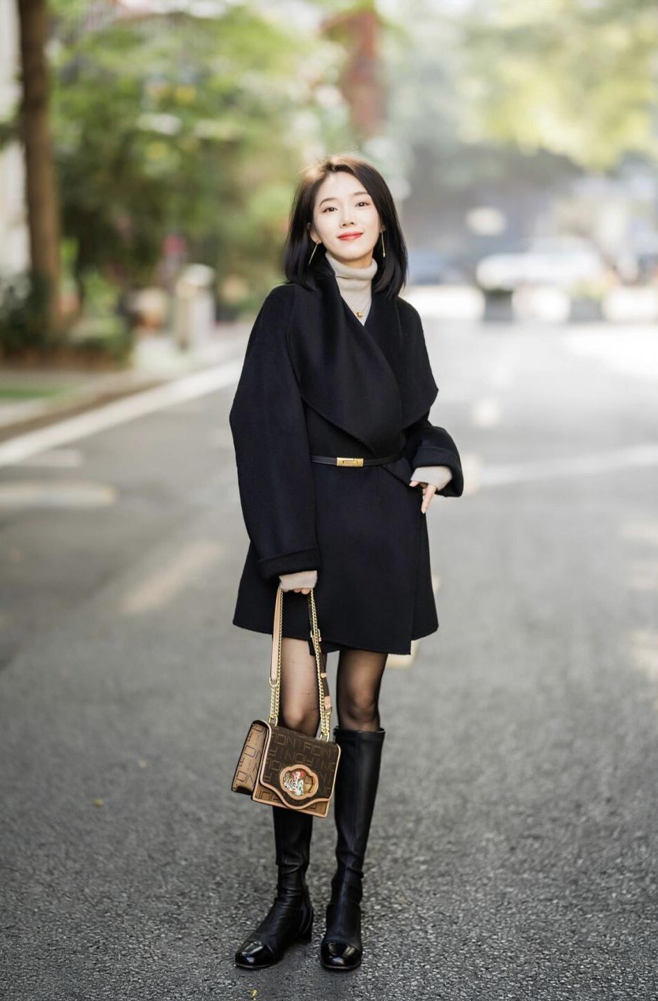 博主 羽绒服太显胖了,快来试试这些“大衣”,温柔保暖又有格调