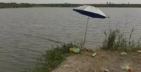 钓鱼:陌生水域野钓,既想不空军也不愿意多花时间找鱼窝,不妨这样试试