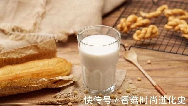 人体|吃鸡蛋能给身体带来益处,但尽量不要与这4物搭配一起吃