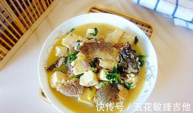 维生素d|冬天这菜要常吃，这么做味道鲜美，营养翻倍，还是补钙的最好来源！