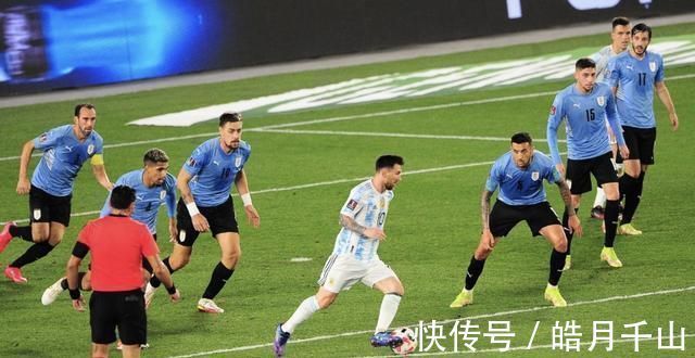 阿劳霍|梅西又1世界名画:潇洒1传,对方7人被骗!4秒之后,全队狂欢