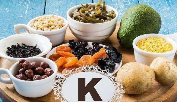 高血压|43岁男子,深夜昏迷,猝死离世,提醒高血压患者,最忌2事