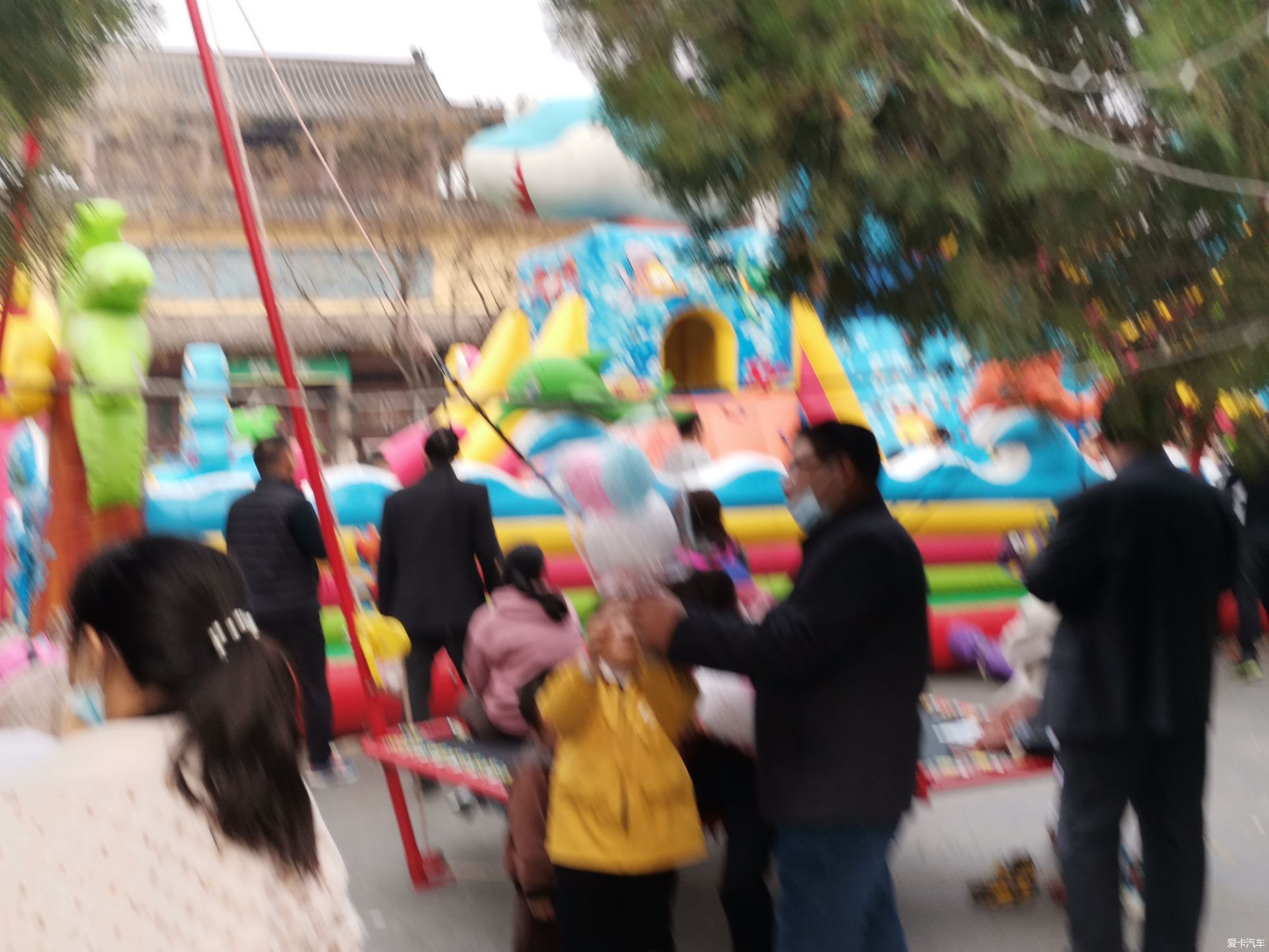 闲逛糖球会
