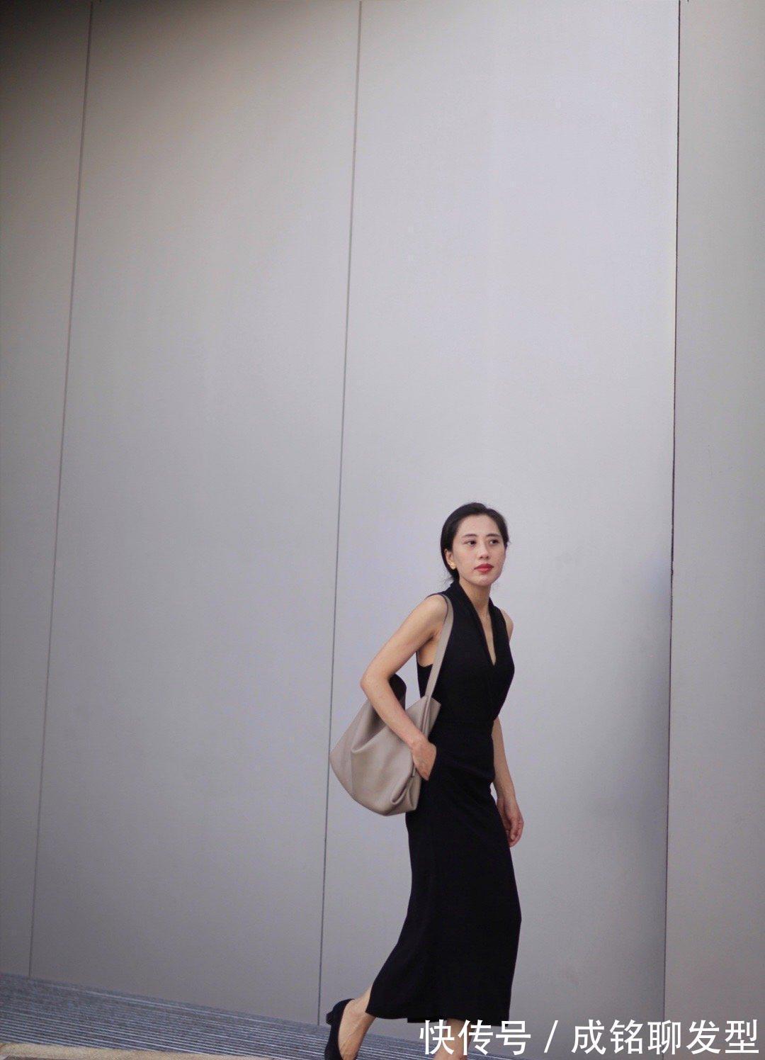 女人|女人年过四十穿衣“不能马虎”,这些搭配简单易学,让你优雅过夏