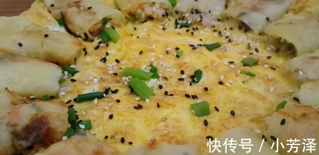 土豆又出新吃法, 教你简单一做, 比鸡蛋饼都好吃, 大人小孩都爱吃