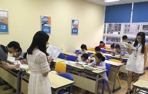 7岁男孩矮同龄人一截,经筛查发现是因为上培训班引起,妈妈发愁