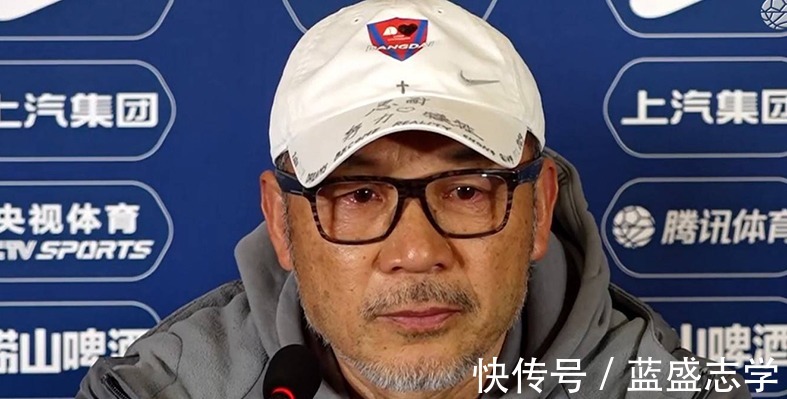 张外龙|62岁韩国人为重庆足球落泪!张外龙动了情 武汉队长迎来最后一战!