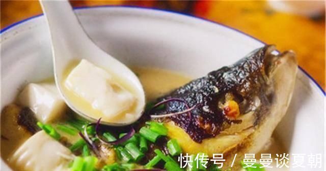 补脑|进入孕晚期，胎儿的大脑发育也到高峰，孕妈做到四点，补脑更有效