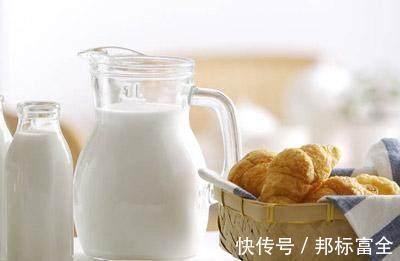 鼻毛|45岁之前，身体此处毛发变白，说明长寿与你无缘，别傻傻不清楚