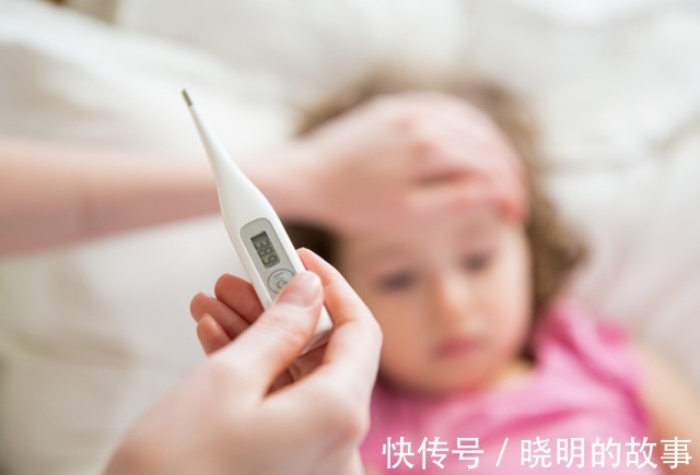 西瓜|孩子积食不能吃香蕉?医生:脾胃虚弱的孩子,3种水果建议少吃