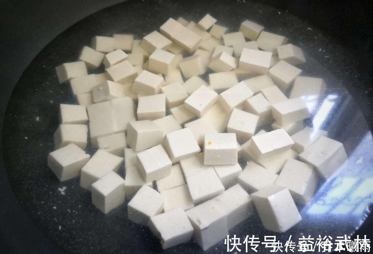 下饭|80岁的奶奶每天都要吃它,开胃下饭,炒一盘上桌,都能多吃2碗饭