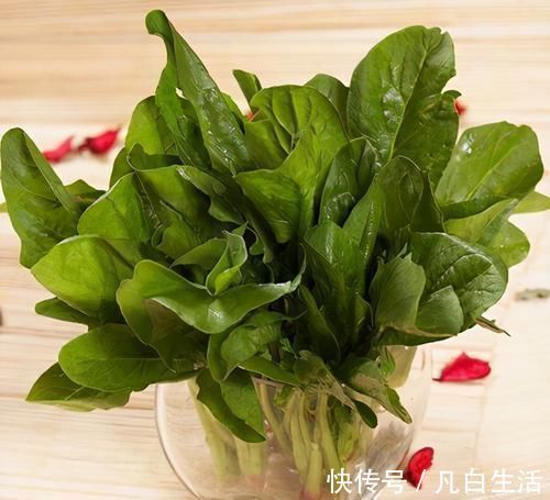 菠菜|冬季来了,三种食物换着吃,健脾祛湿,常吃脸色红润,不妨一试