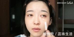 眼线|长期化妆和不化妆的女生,十年后区别也太大了吧?!
