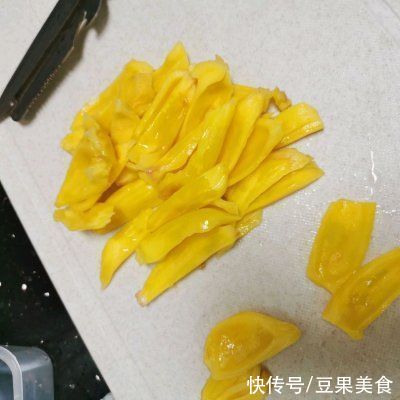  家庭烤箱版菠萝蜜干最经典的做法，简单易学好上手