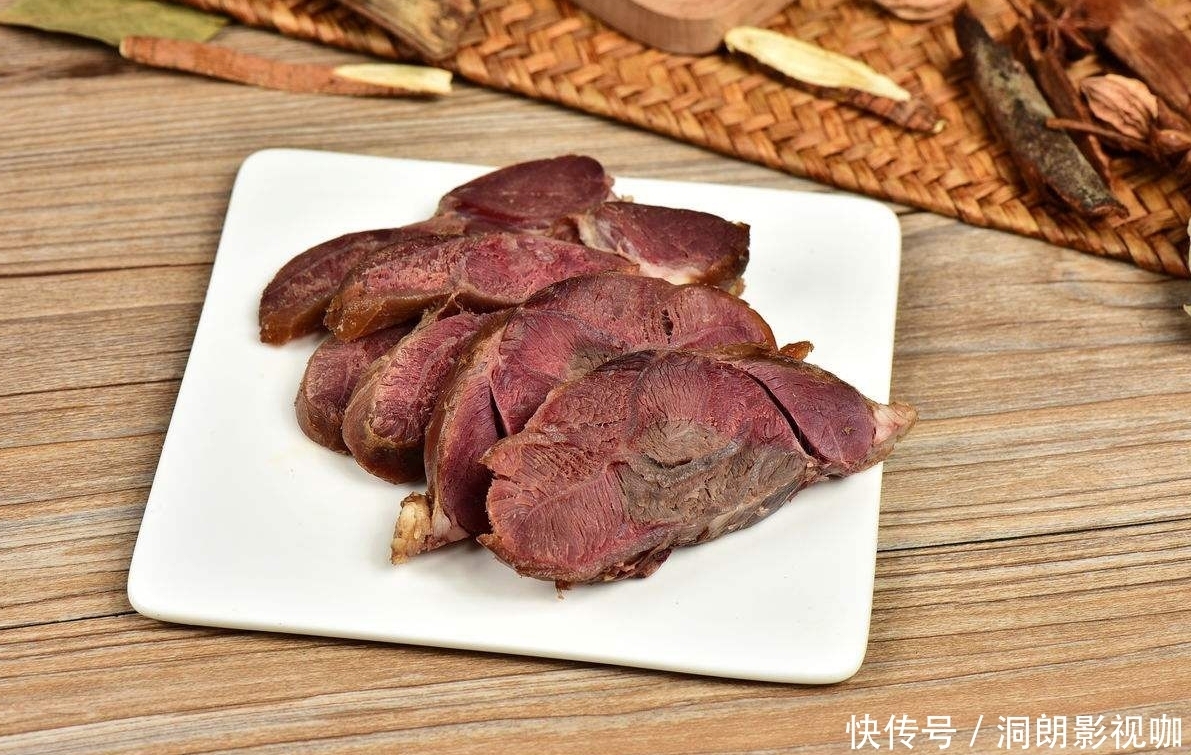 后放入|酱牛肉时,不要直接下锅酱,记得加点它,牛肉酱香浓郁,软烂可口