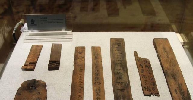  浸泡|汉代竹简出土，要用“去离子水”浸泡保护，这种水对人有害吗