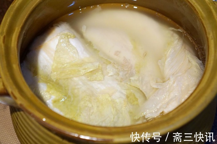 白菜|腌酸菜时，别只知道加盐，学会3个技巧，不发霉不起沫，越放越香