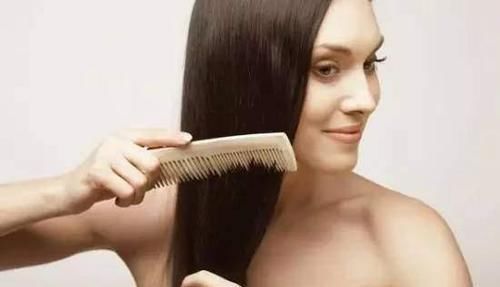 ?头发隔多久洗一次最好，很多人还不知道，难怪头发越掉越多