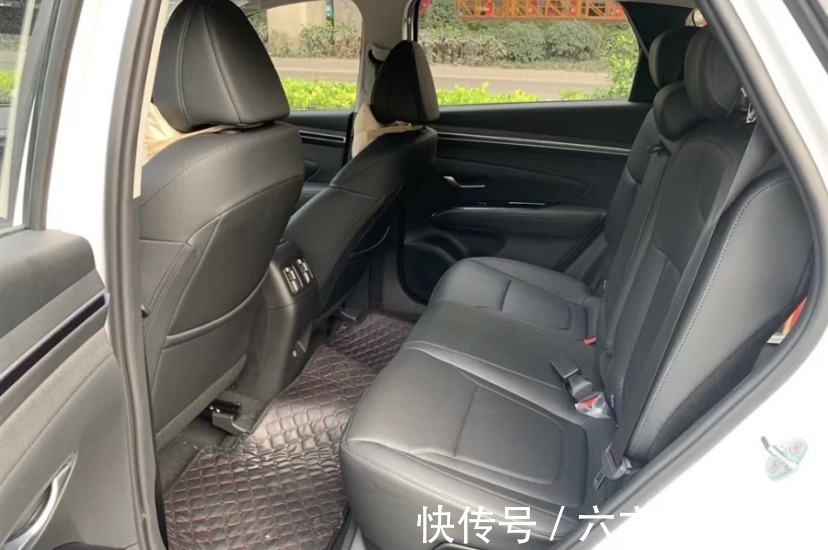 9年驾龄的出租车司机给孩子买车,没选丰田