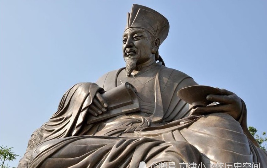 醉翁亭记|此人是唐宋八大家,《醉翁亭记》流传千古,却出坏主意害死狄青