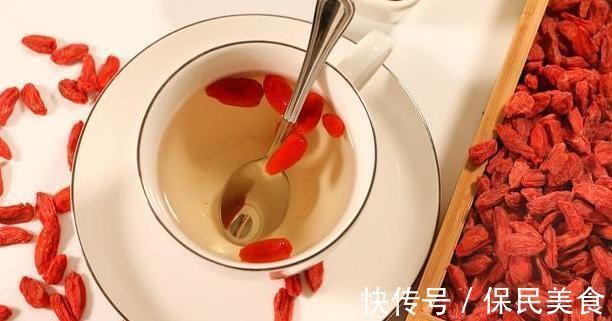 褪黑素|内科主任:枸杞与“它”天生一对,每天坚持喝,失眠调节,精神棒