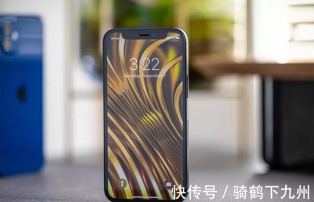 iphone12|小屏手机爱好者迎来好消息，苹果A14+128GB，新款iPhone重回低价