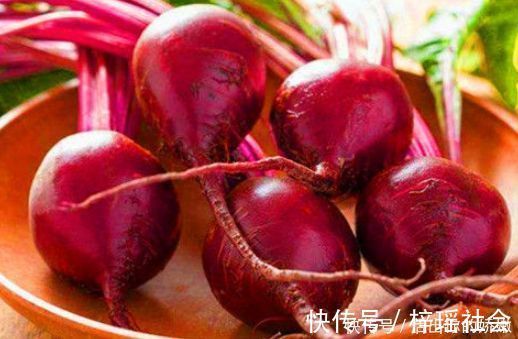 黑椰枣|人到中年想长寿,可以多吃3种食物,补充营养,身体棒棒哒