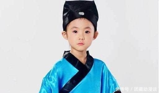 老师一上联:“母鸡下蛋,‘谷多谷多’只有一个”,下联太经典了