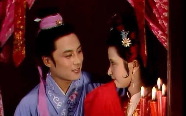 怀孕|平儿跟了贾琏几年,为啥没怀孕你看琏二爷的小厮怎么说