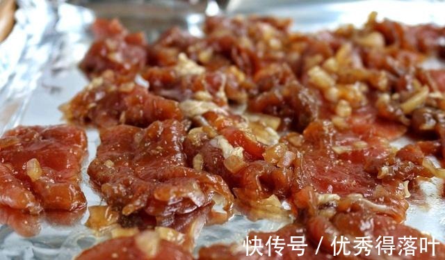 迷迭香|教你一道美味烤肉，醇香可口，营养美味，做法简单，自由搭配！