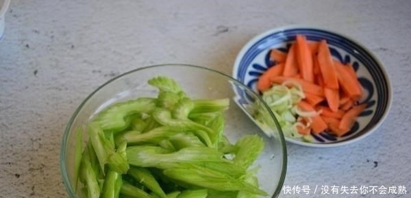 正月十五元宵节,3道“巧搭配”的素菜小炒,照着做待客不发愁