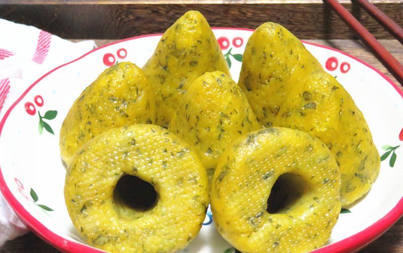 70岁婆婆做的这面食，全家人都爱吃，粗粮加菜叶，美味又营养