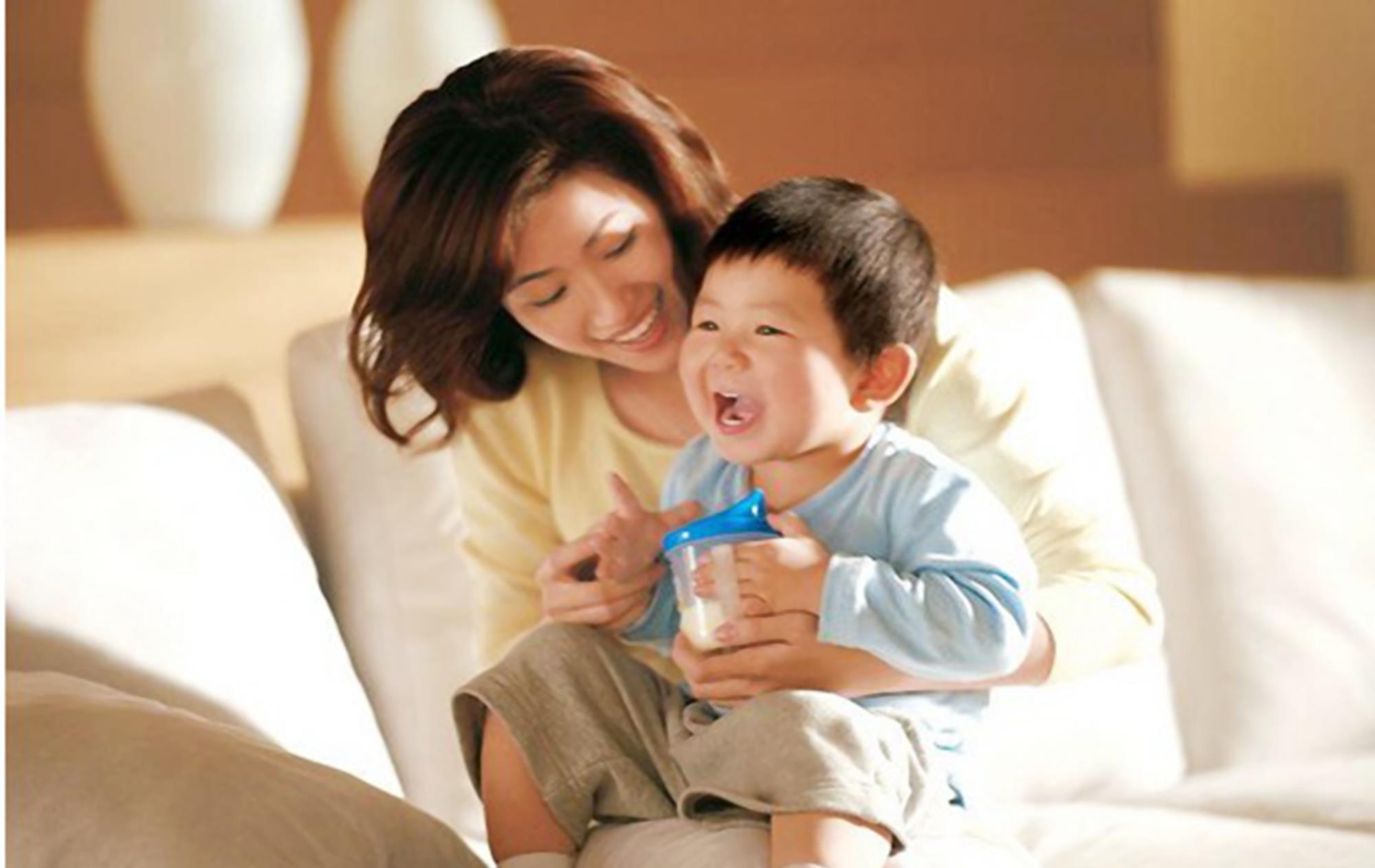 宝妈|进入2岁后,孩子为啥哭闹变多?心理学家:该提升“情感粒度”了