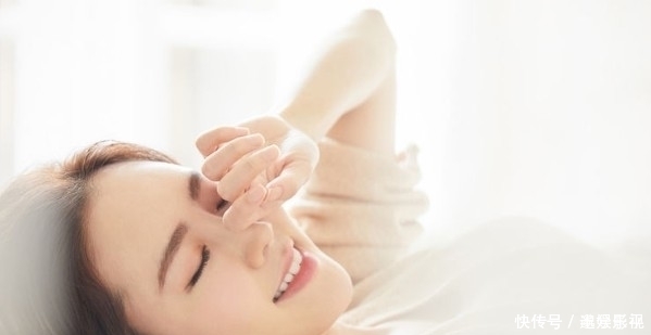 还在早起护肤夜间护肤效果是白天8倍，选择比努力更重要