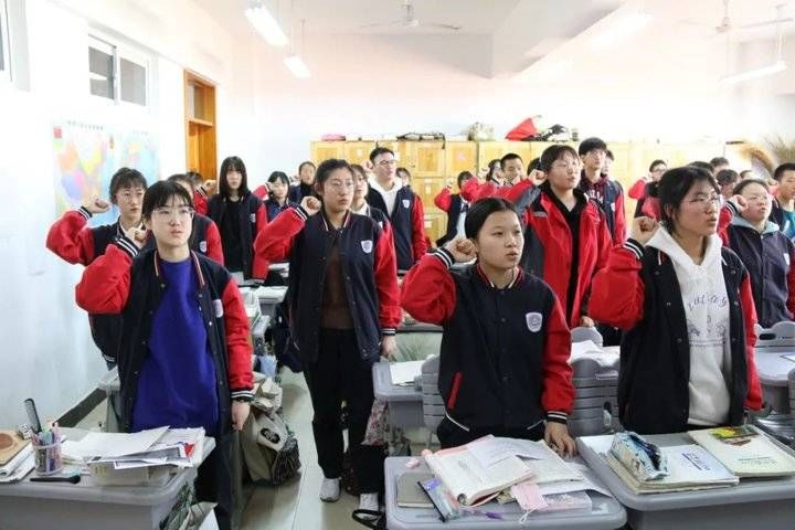 十年寒窗，信余百日！烟台开发区高级中学举行高考百日誓师大会