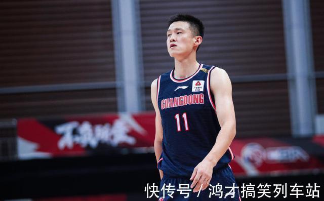 刘晓宇|周鹏、赵睿高效,兵不血刃击败首钢,杜锋的策略是什么?