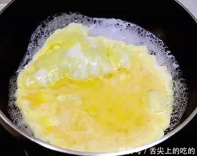 鸡蛋|炒鸡蛋不加水就错了亲身试验一次,没想到出锅鲜香嫩滑无腥味