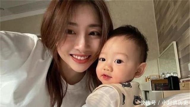 周捷|体操女神诞下儿子后,29岁产后身材似少女,却因母乳过多发愁