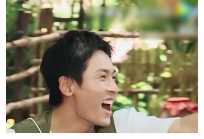 跑男9下期要爆!九位男神同框比帅好养眼,预告都刷了好几遍了