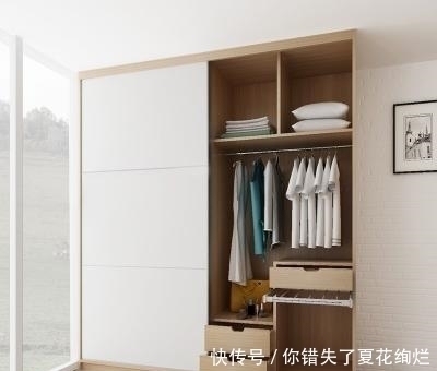 卧室|卧室最不该装这种衣柜了，后悔当初没听劝，入住才知装错了
