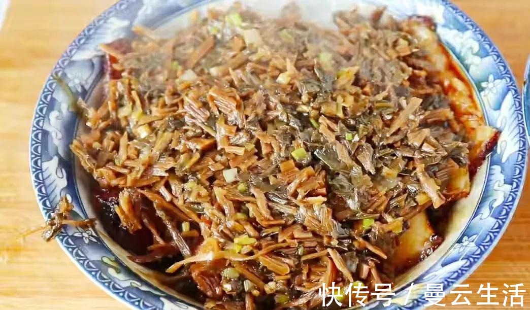 江一舟|梅菜扣肉,自己在家怎么做大厨教你秘制做法,肥而不腻真下饭