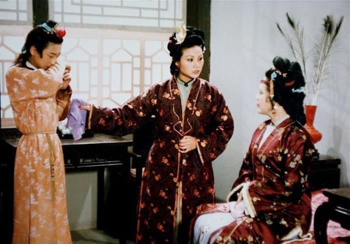 王夫人为何这样骂贾环:黑心不知道理的下流种子